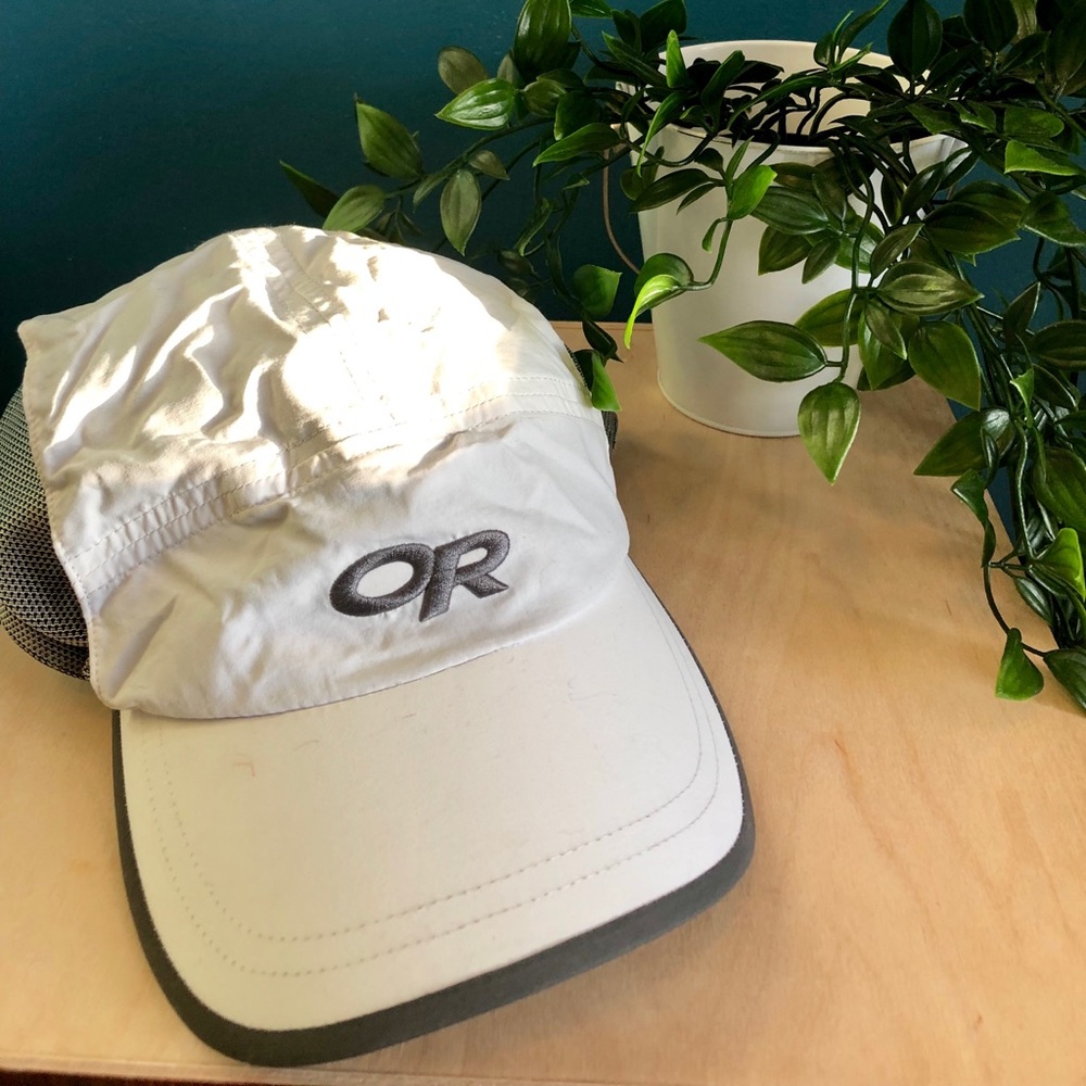 OR Outdoor Research Run Hat